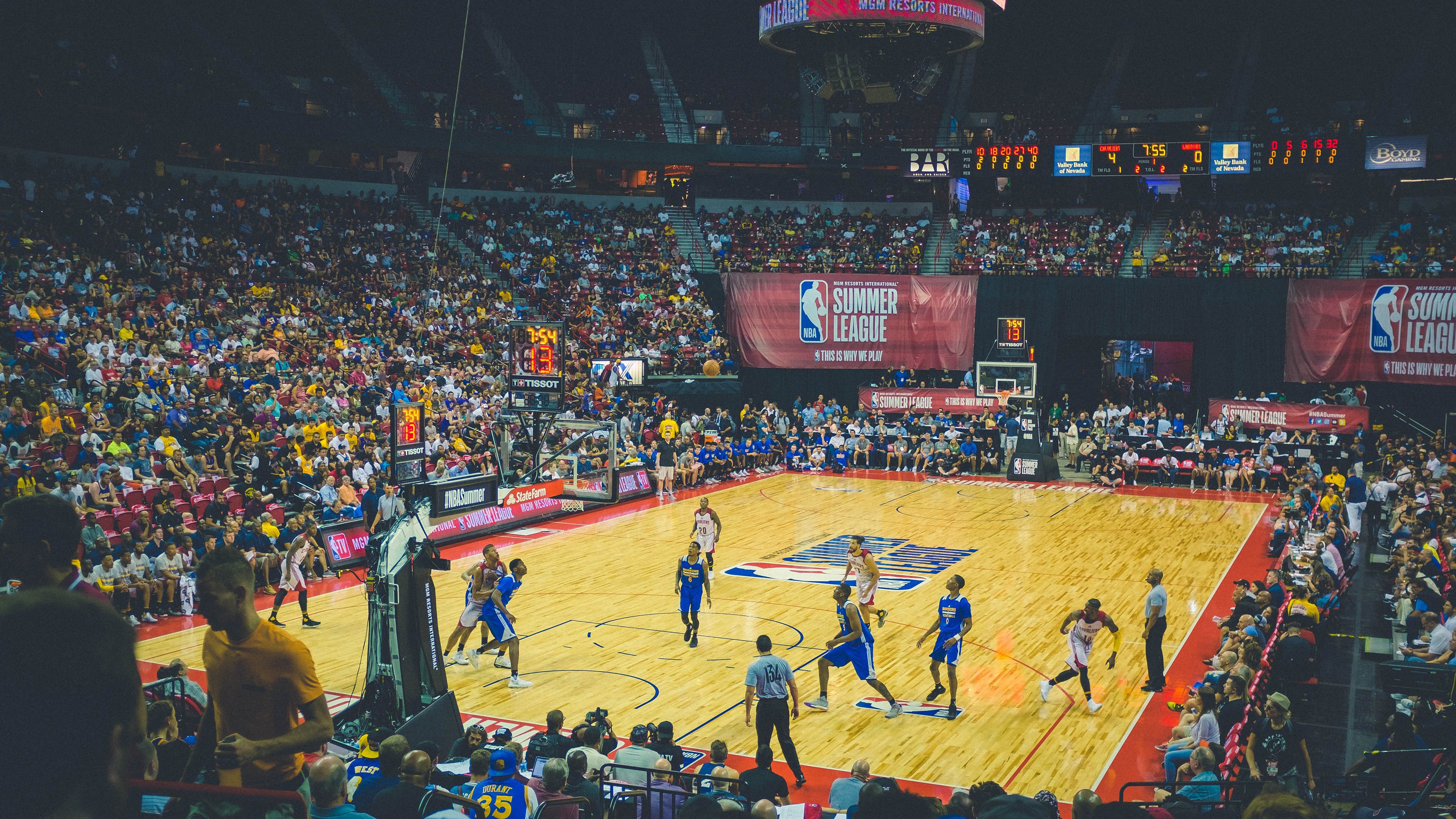 “绿色场馆”成为今年国际足球新关键词，环保标准逐步提升