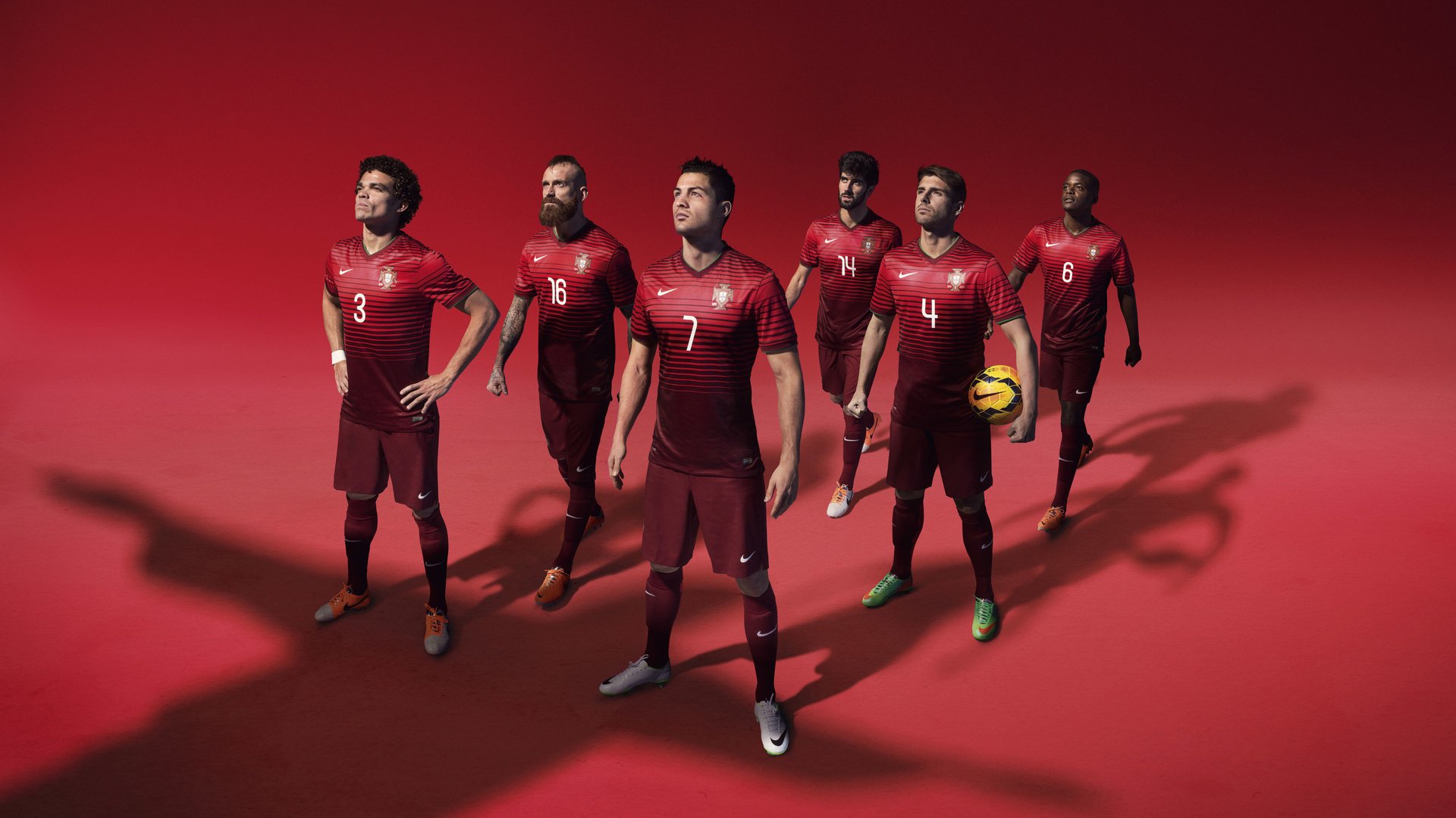 体育新闻中心发布跨区域体能训练实验班课程设置，体能课跨越障碍